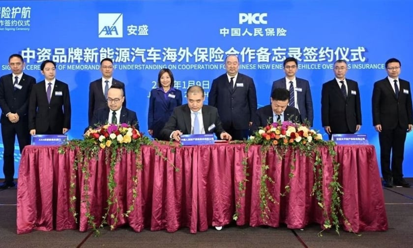 AXA, AXA Tianping, and PICC join forces to boost green auto coverage in Hong Kong